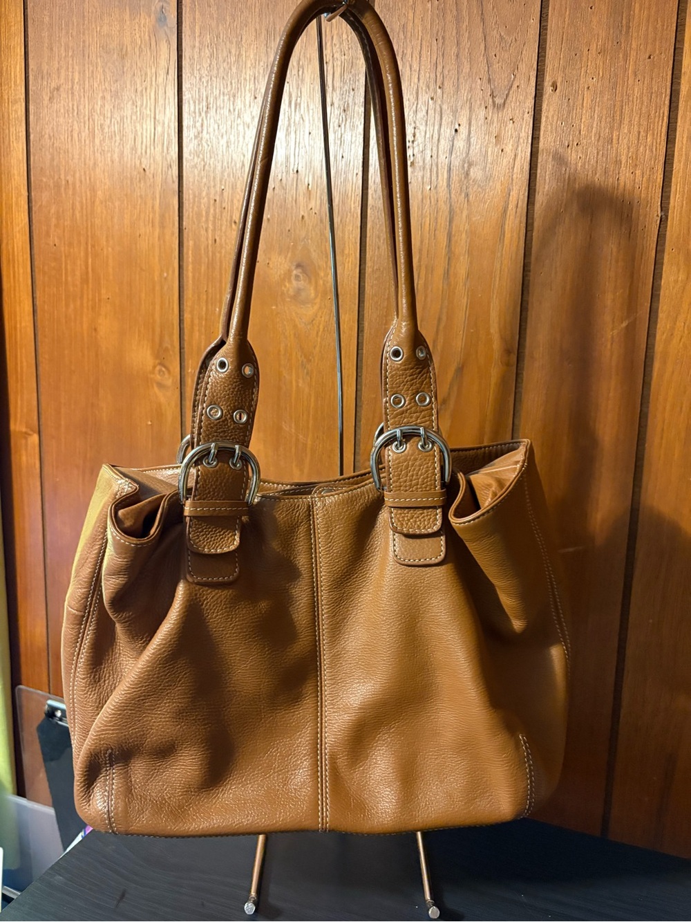 Classic Tignanello Tan Leather Tote Bag - Women's Shoulder Handbag